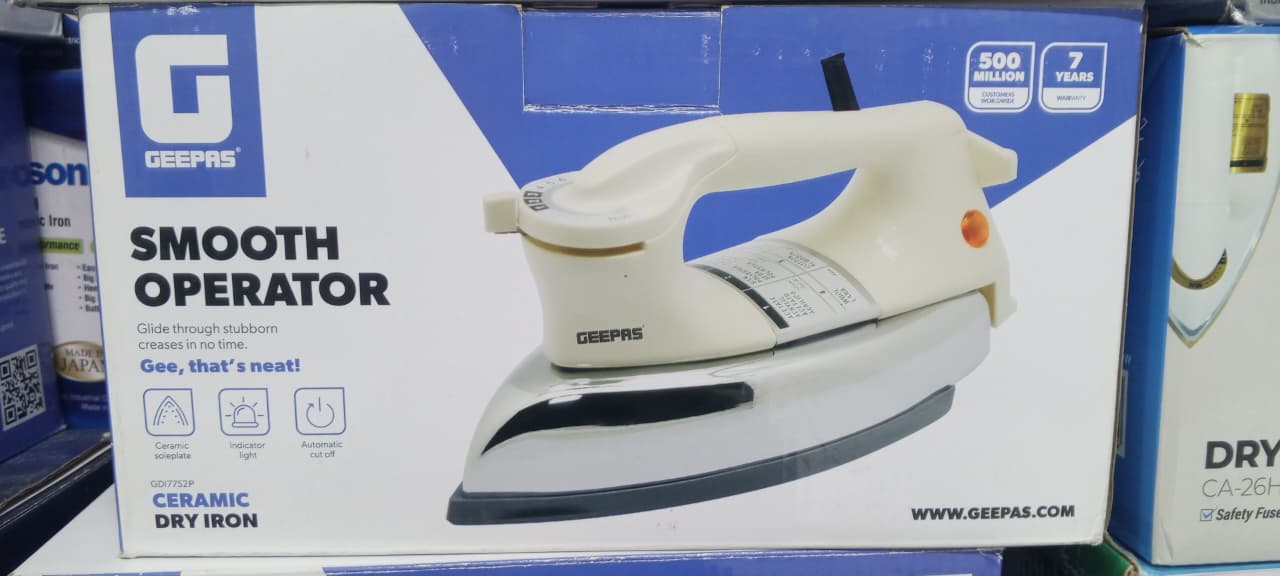 Geepas dry iron GDI-7752